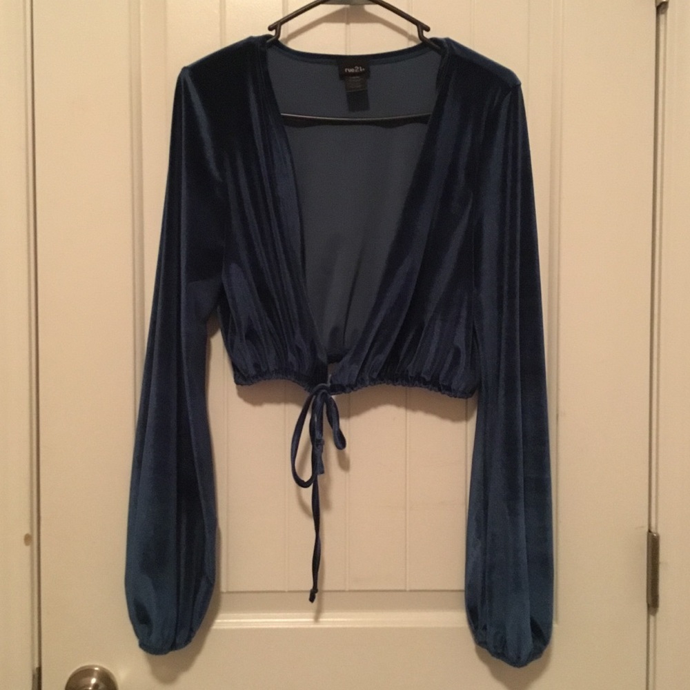 Here I have a navy blue velvet crop top